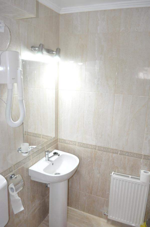Hotel Andrei Cimpia Turzii Bagian luar foto
