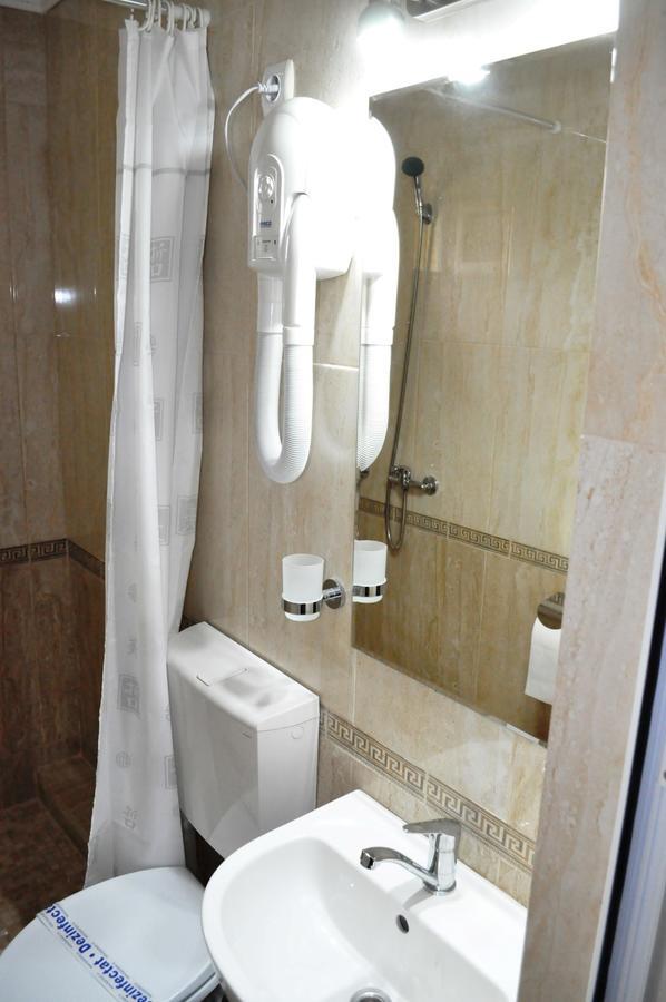 Hotel Andrei Cimpia Turzii Bagian luar foto