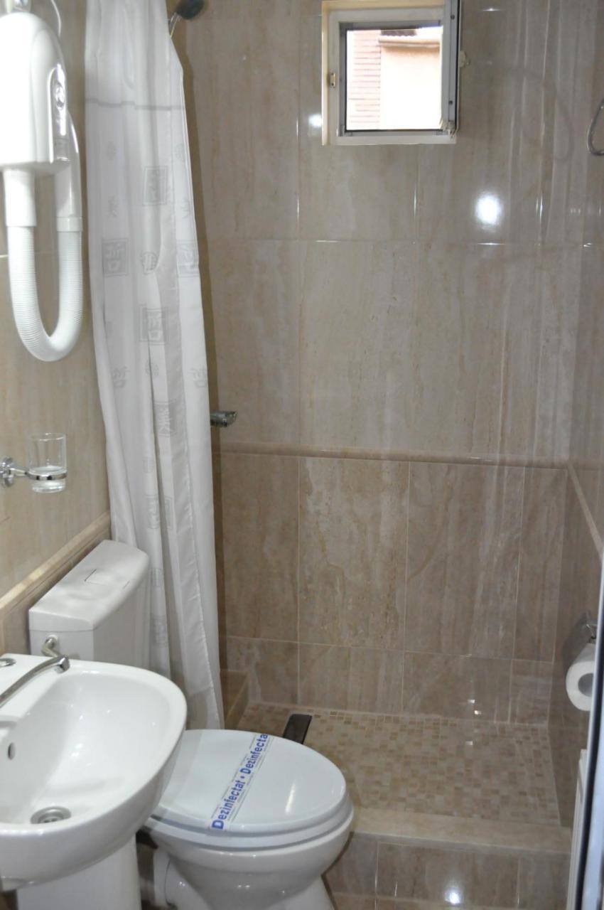 Hotel Andrei Cimpia Turzii Bagian luar foto